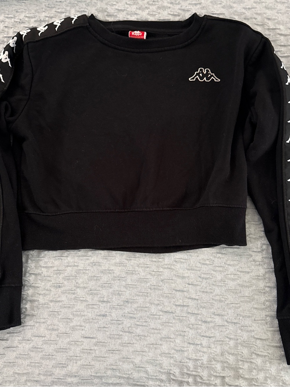 Kappa Women's Black Cropped Crewneck Sweatshirt